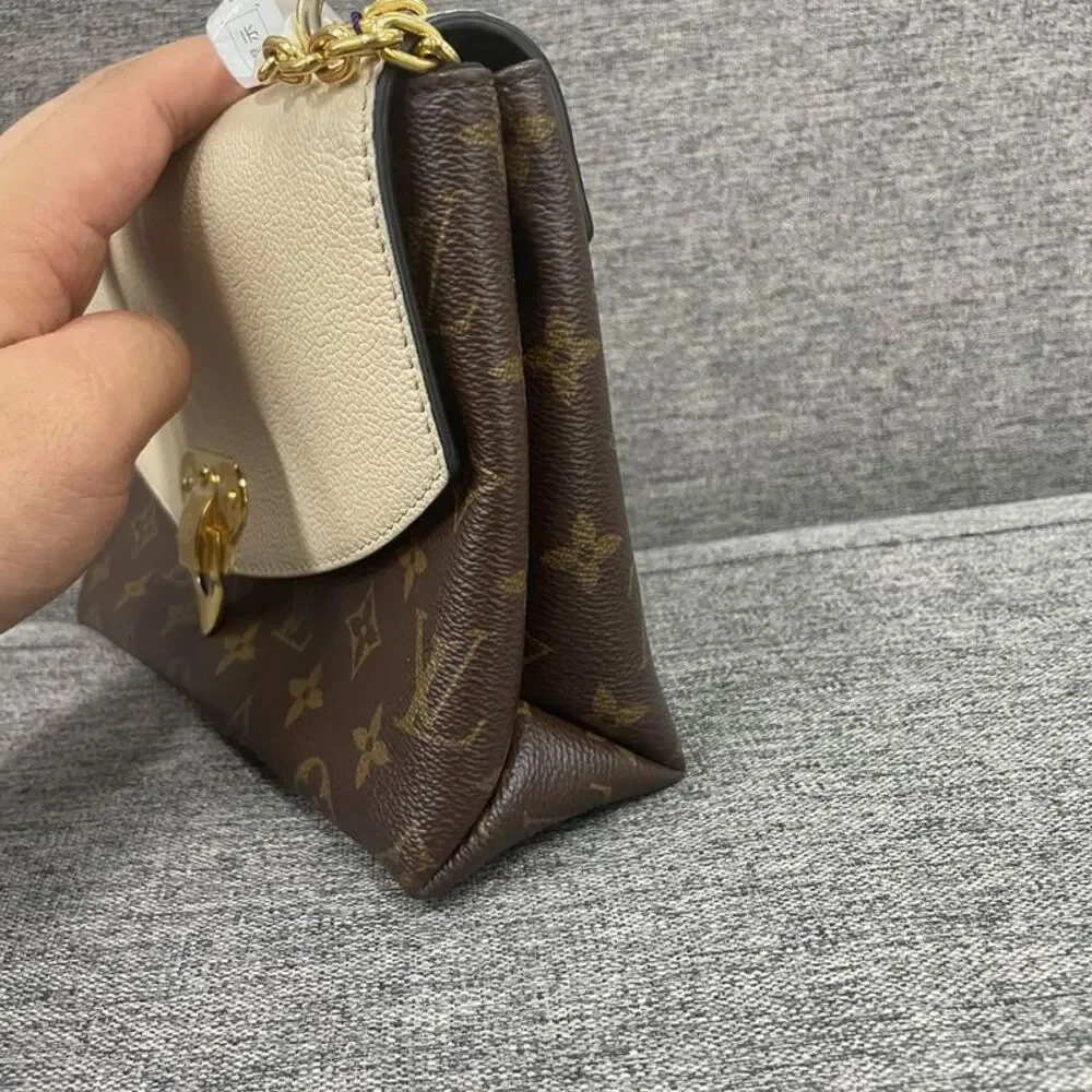 Louis Vuitton Women Pre-Loved Bag Very Good Condition